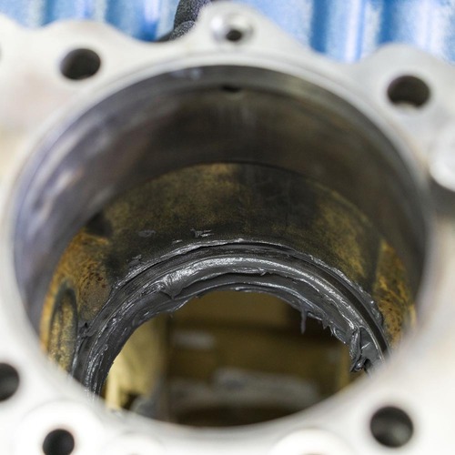 Plastic Metal HB 300 Steel Filled Epoxy - 1kg Kit